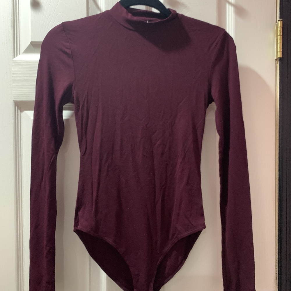 BASIC TURTLENECK BODYSUIT
